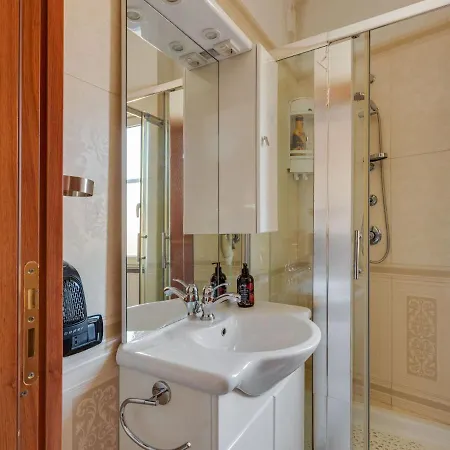 Beautiful In With Balcony Boscotrecase