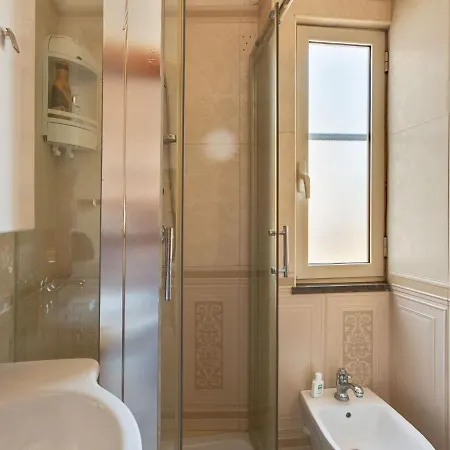 Appartement Beautiful In With Balcony Boscotrecase